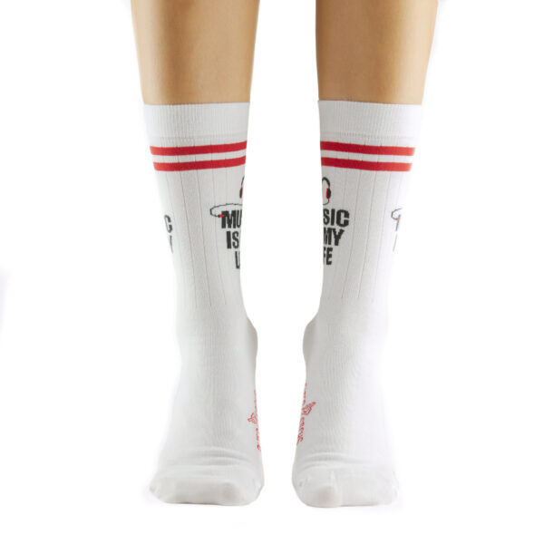 Chaussettes blanches avec slogan 'Music is my life', confortables et en coton, look décontracté