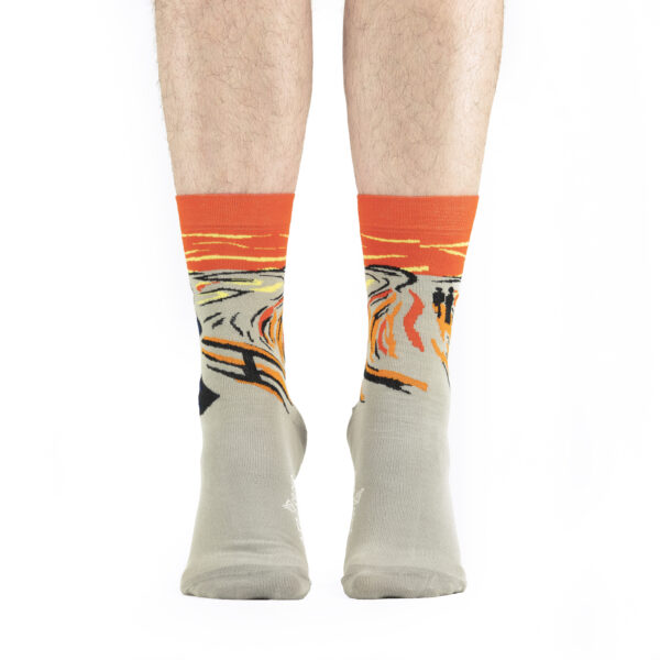 Chaussettes rendant hommage à Le Cri de Munch, confortables et respirantes, parfaites pour les amateurs d'art