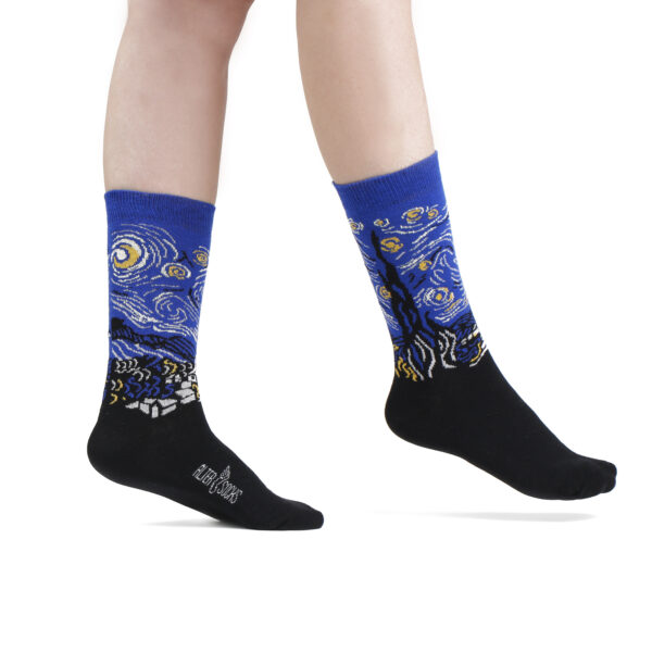 Chaussettes originales représentant La Nuit étoilée de Van Gogh